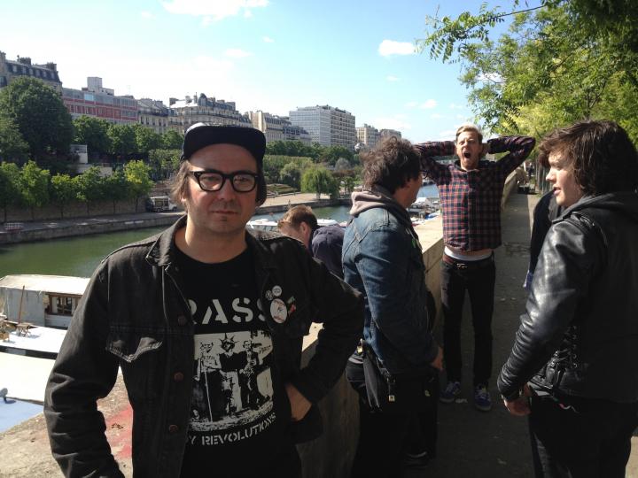 Strange Attractor with No Problem, Paris 2012