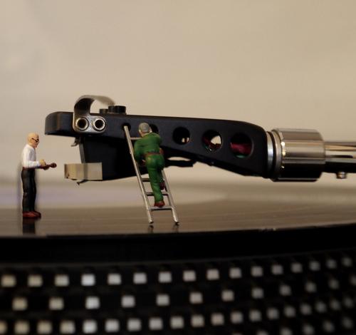 Proper cartridge alignment is essential for good tracking and sound quality.